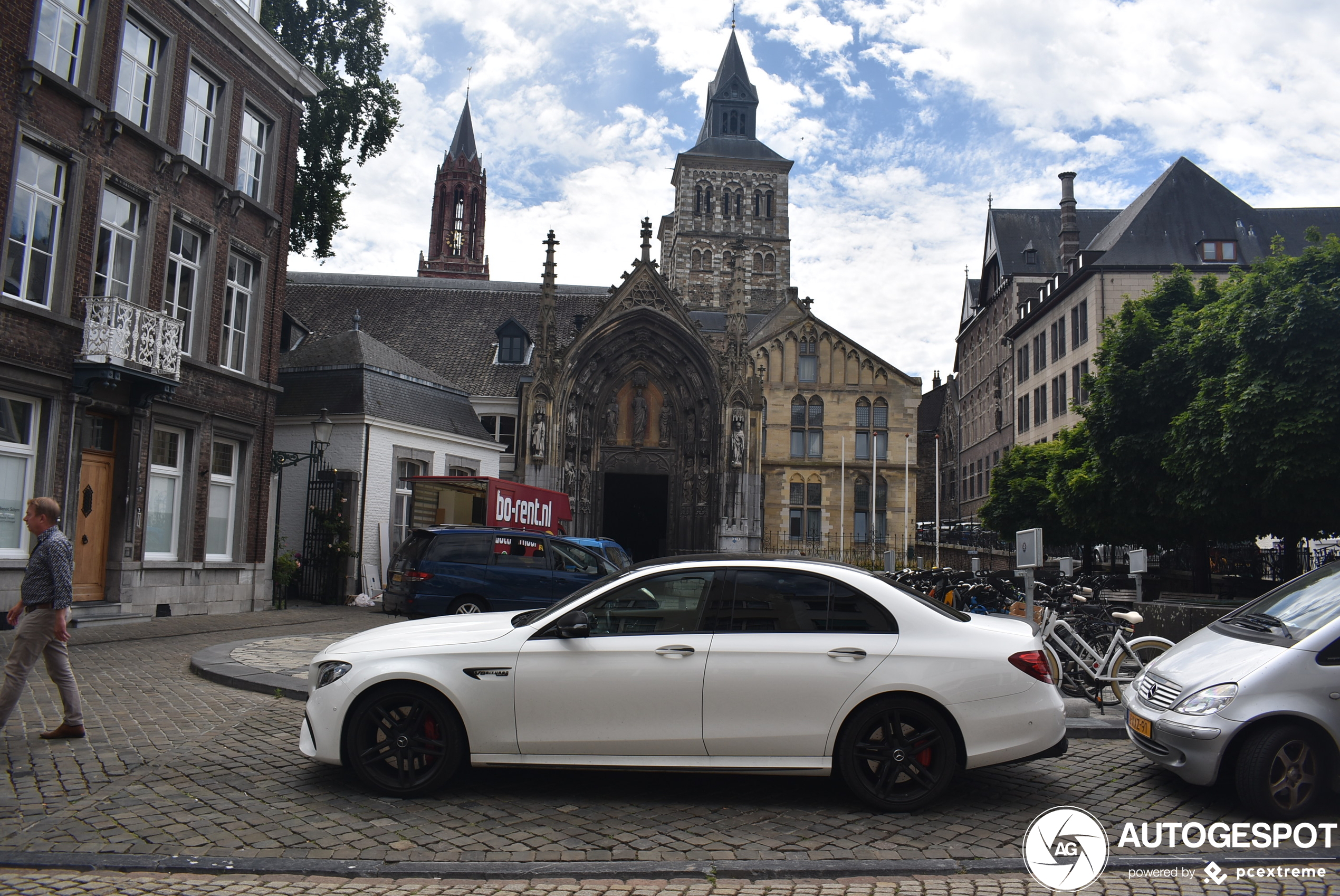 Mercedes-AMG E 63 S W213