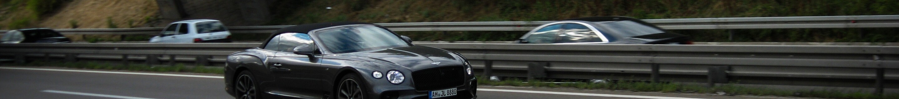 Bentley Continental GTC V8 2020