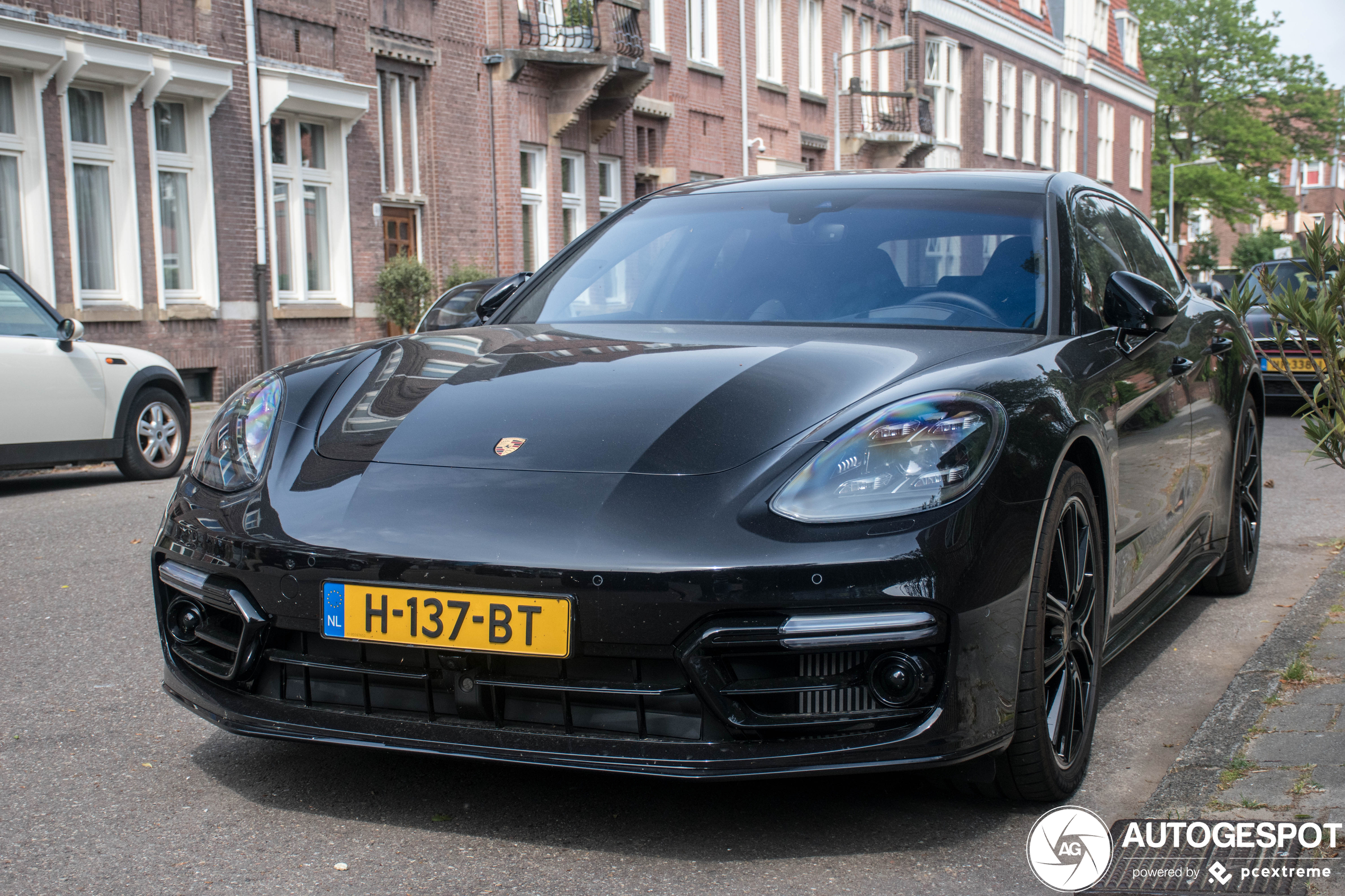 Porsche 971 Panamera Turbo S E-Hybrid Sport Turismo