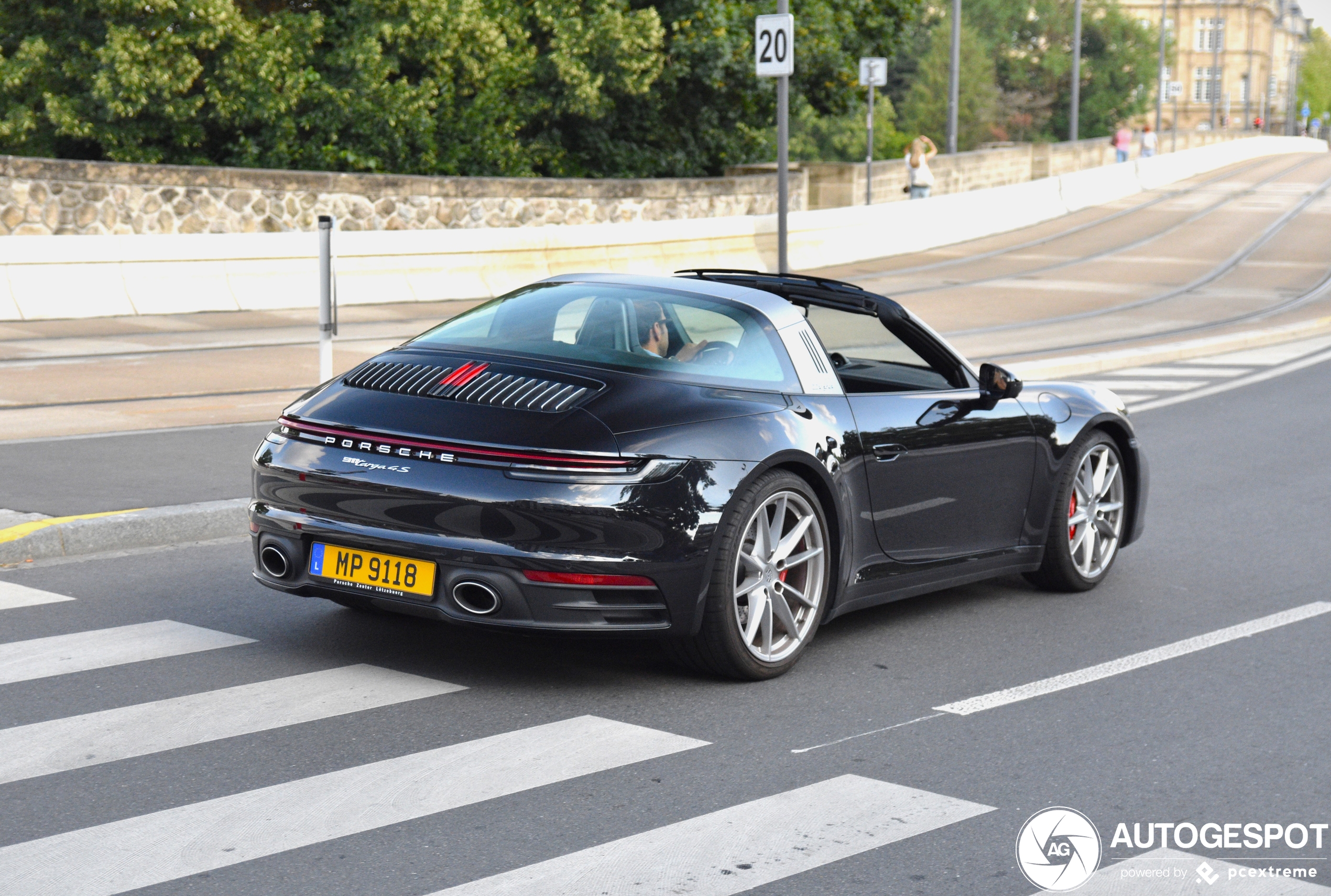 Porsche 992 Targa 4S