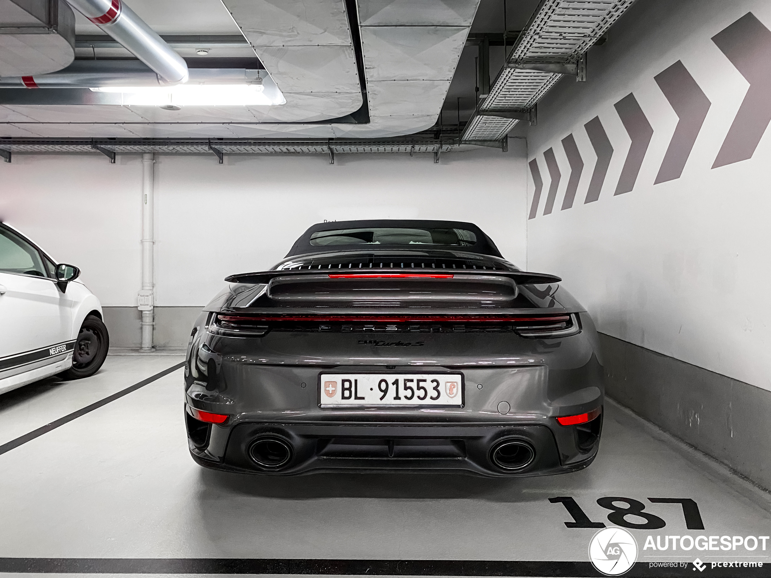 Porsche 992 Turbo S Cabriolet