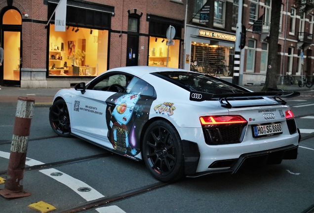 Audi R8 V10 Plus 2015