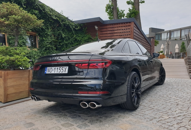 Audi S8 D5