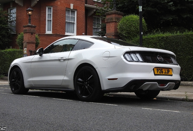 Ford Mustang GT 2015