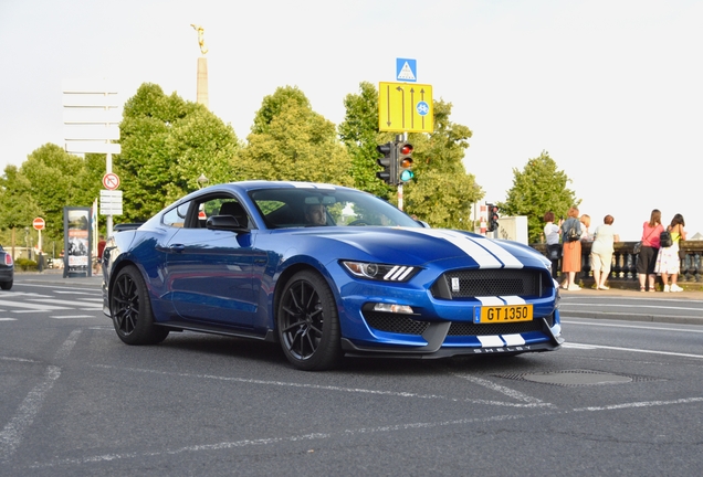 Ford Mustang Shelby GT350 2015