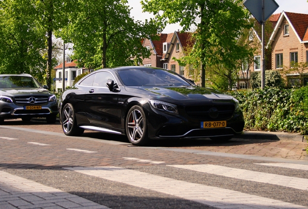 Mercedes-Benz S 63 AMG Coupé C217