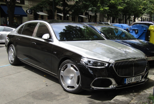 Mercedes-Maybach S 680 X223