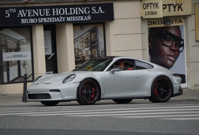 Porsche 992 GT3 Touring