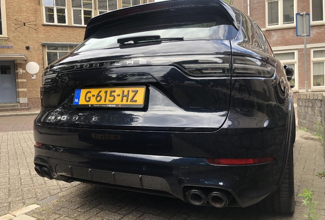 Porsche Cayenne Turbo S E-Hybrid