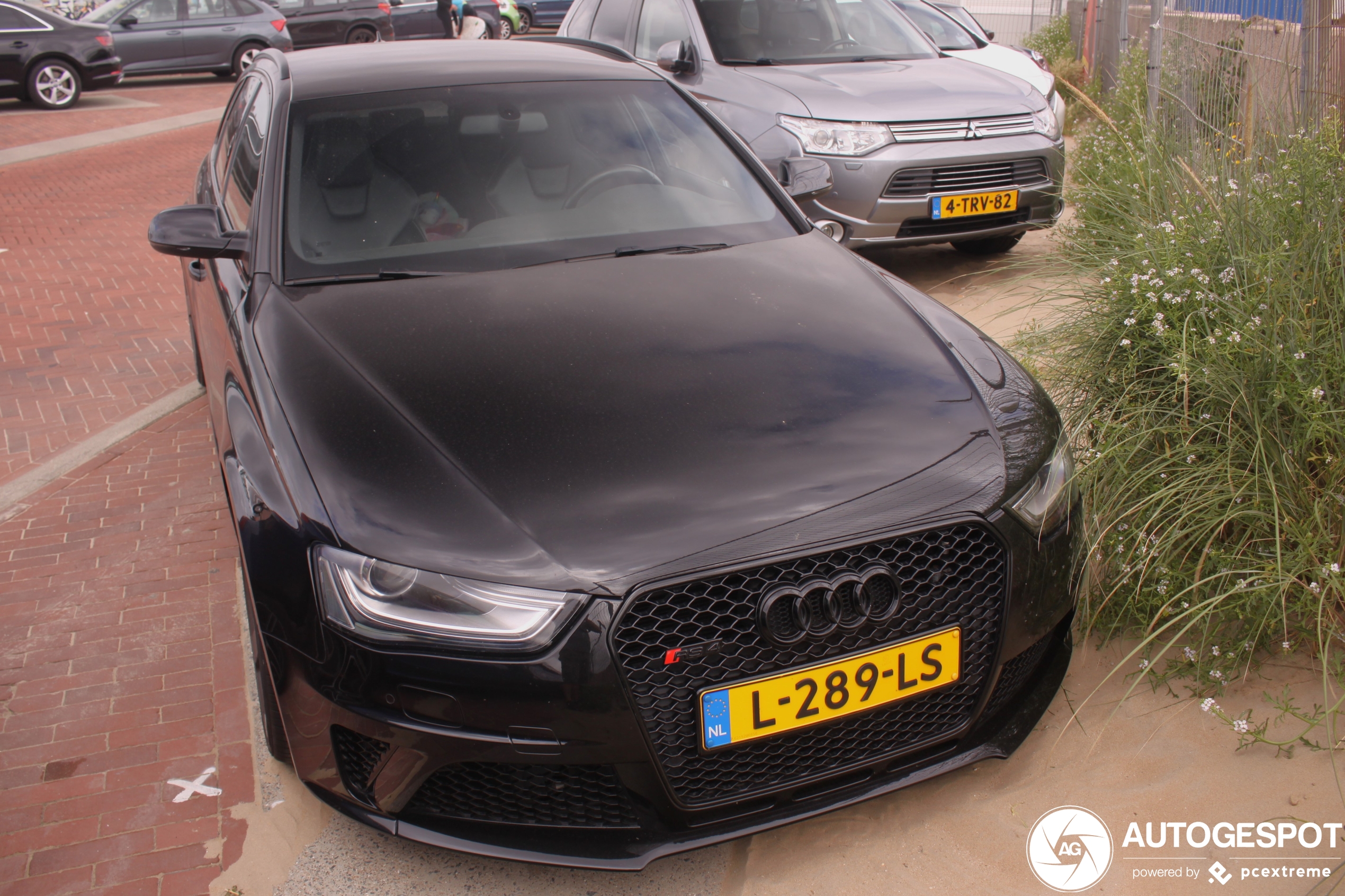 Audi RS4 Avant B8