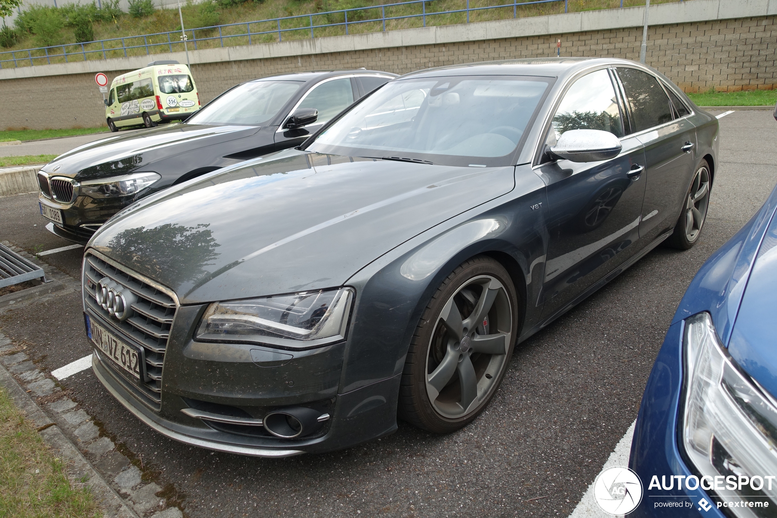 Audi S8 D4