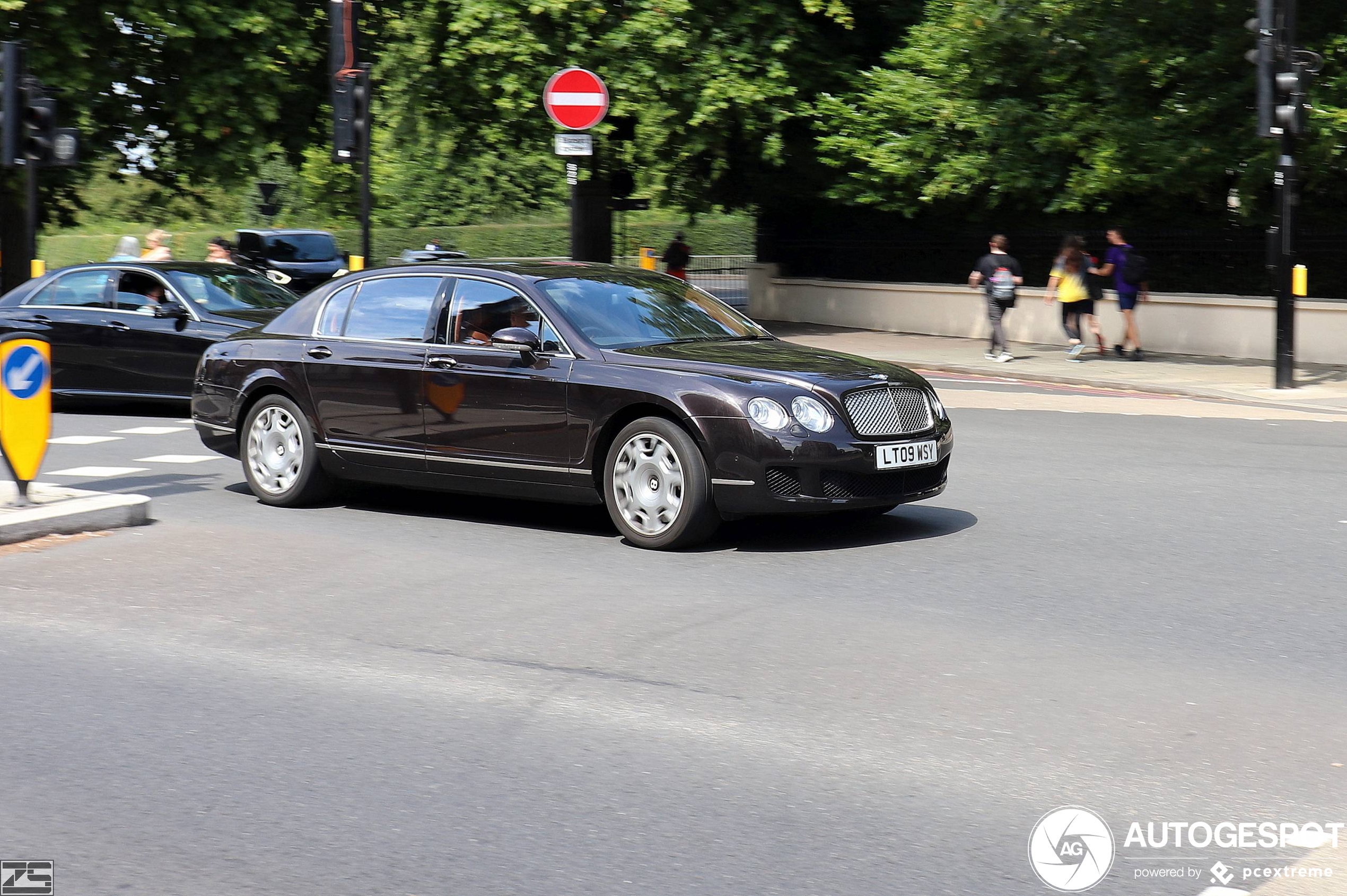 Bentley Continental Flying Spur