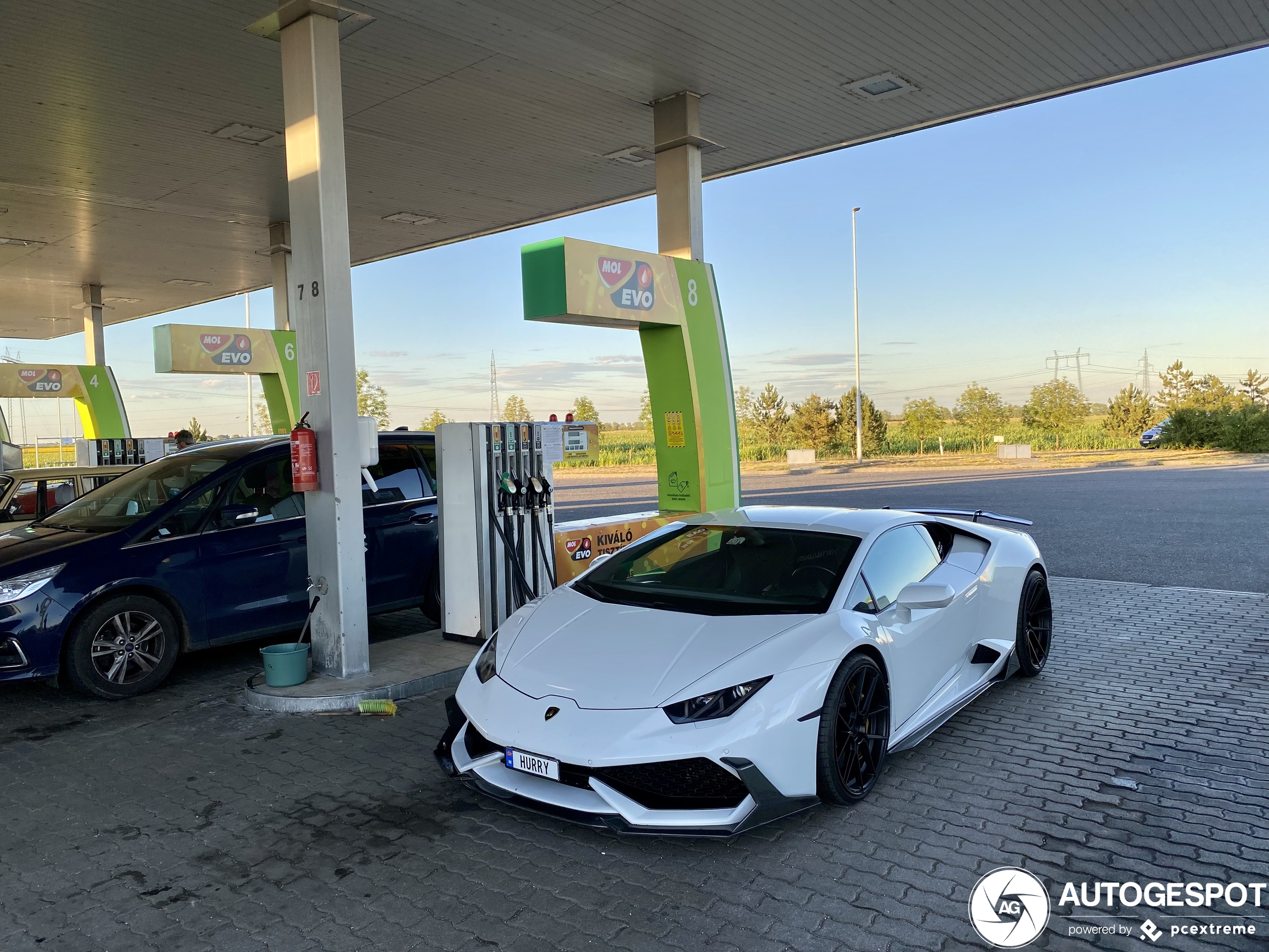 Lamborghini Parking by Furkan Alcik