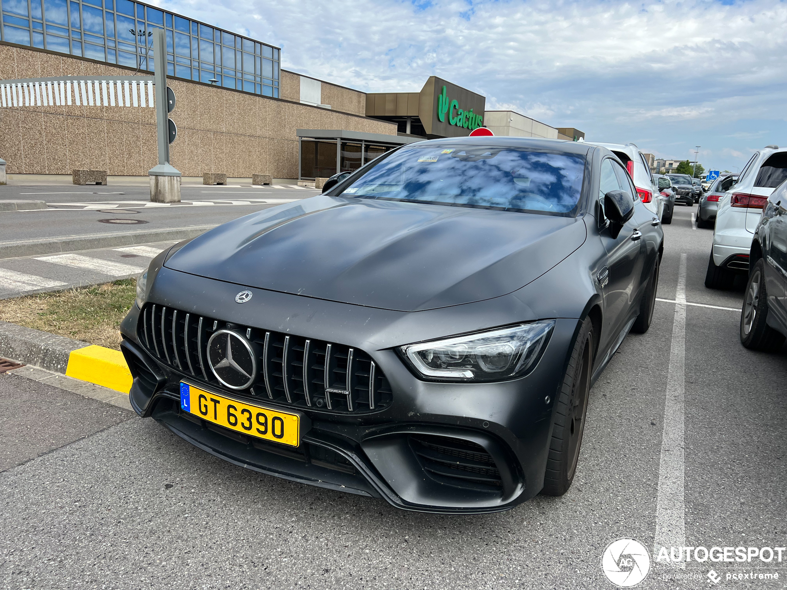 Mercedes-AMG GT 63 S X290