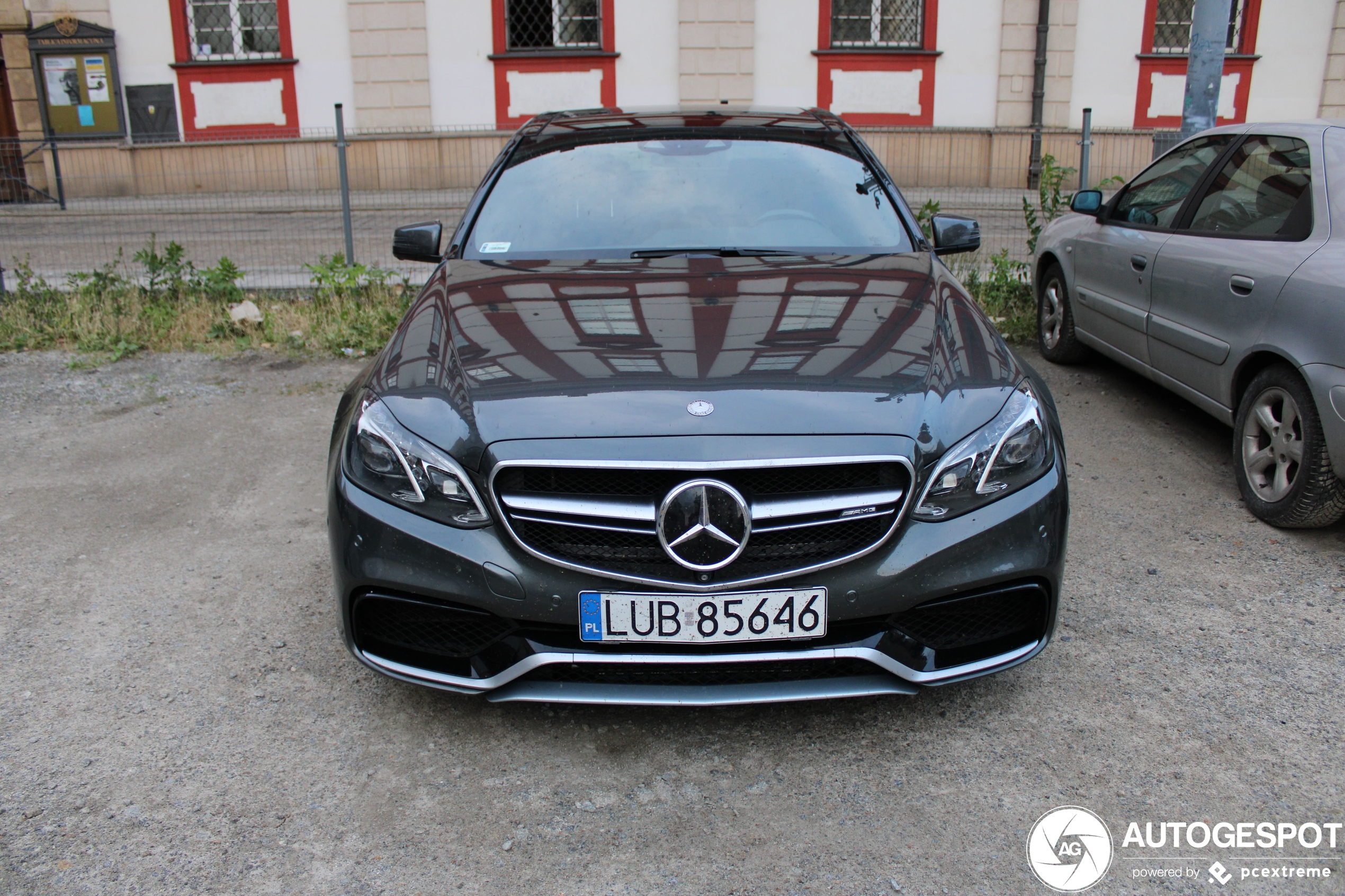 Mercedes-Benz E 63 AMG S W212