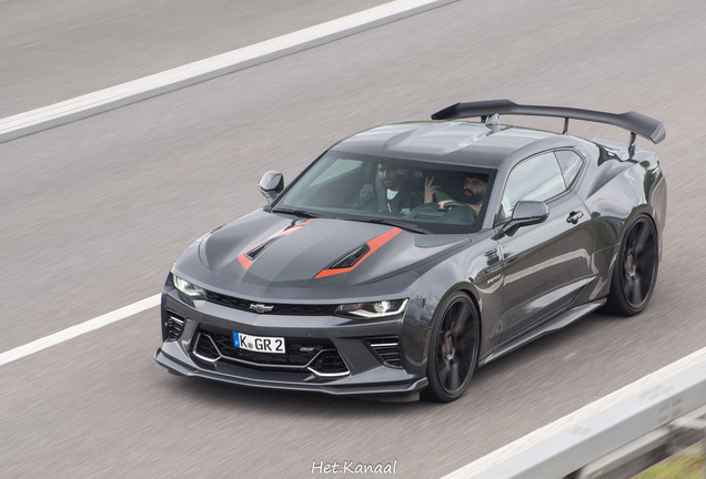 Chevrolet Camaro SS 2016 50th Anniversary