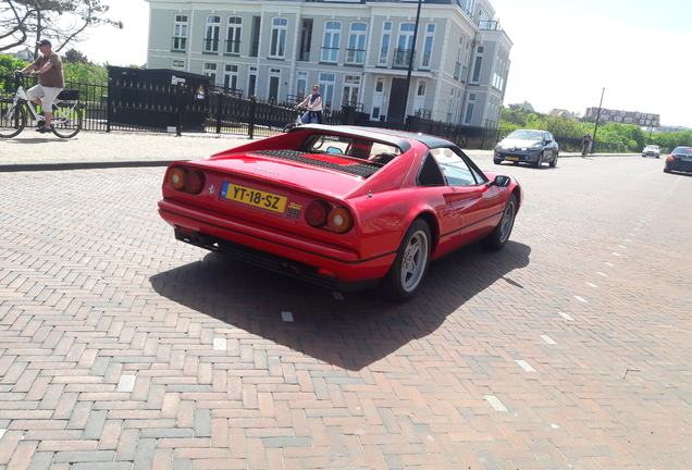 Ferrari 328 GTS