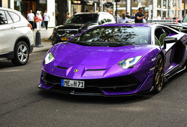 Lamborghini Aventador LP770-4 SVJ