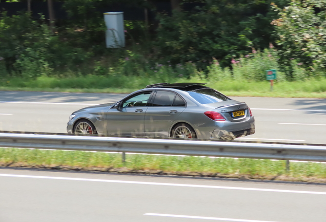 Mercedes-AMG C 63 S W205