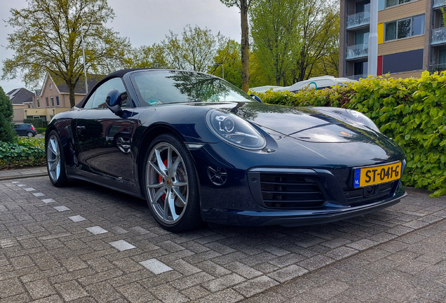 Porsche 991 Carrera 4S Cabriolet MkII