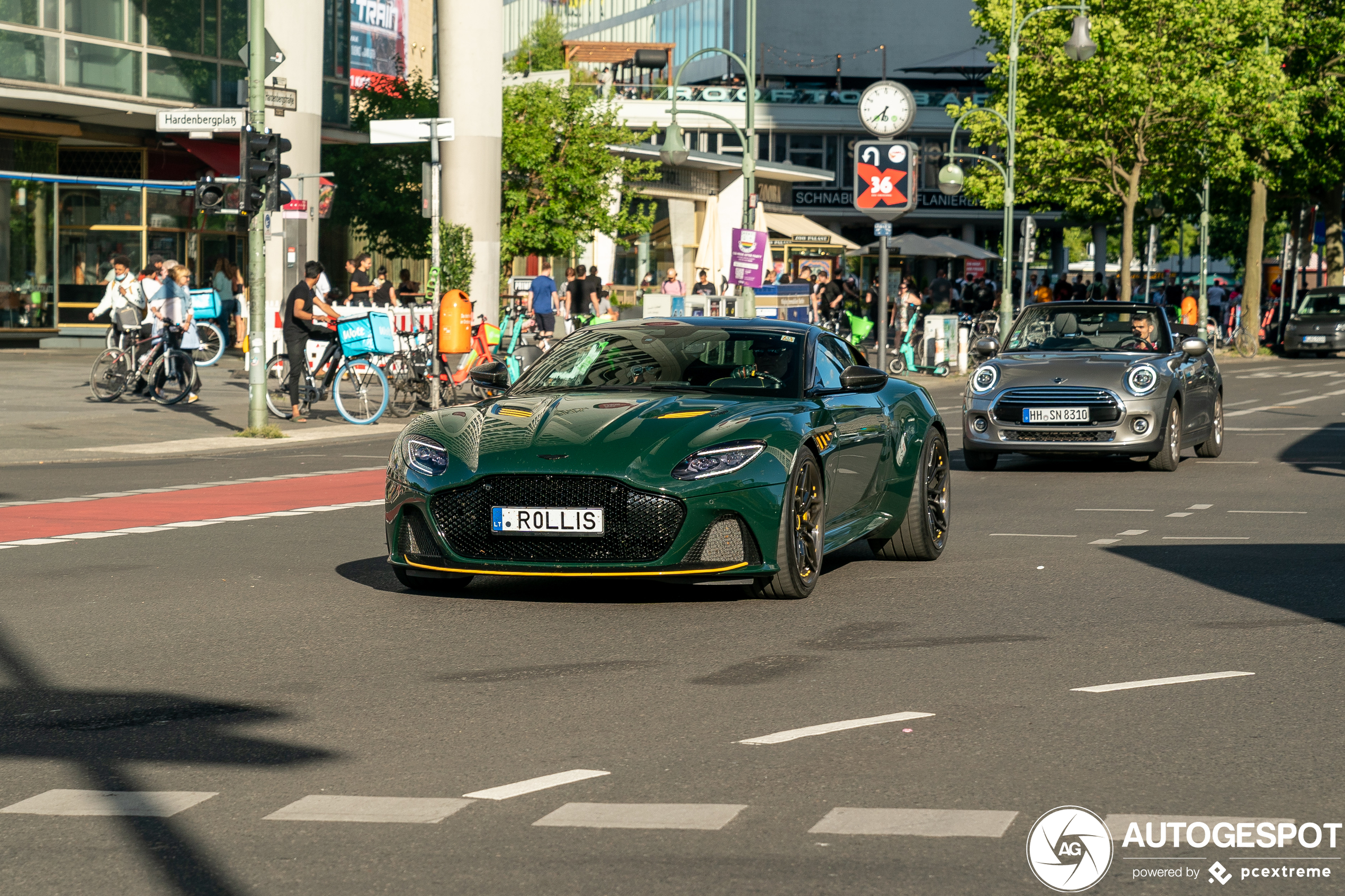 Aston Martin DBS Superleggera