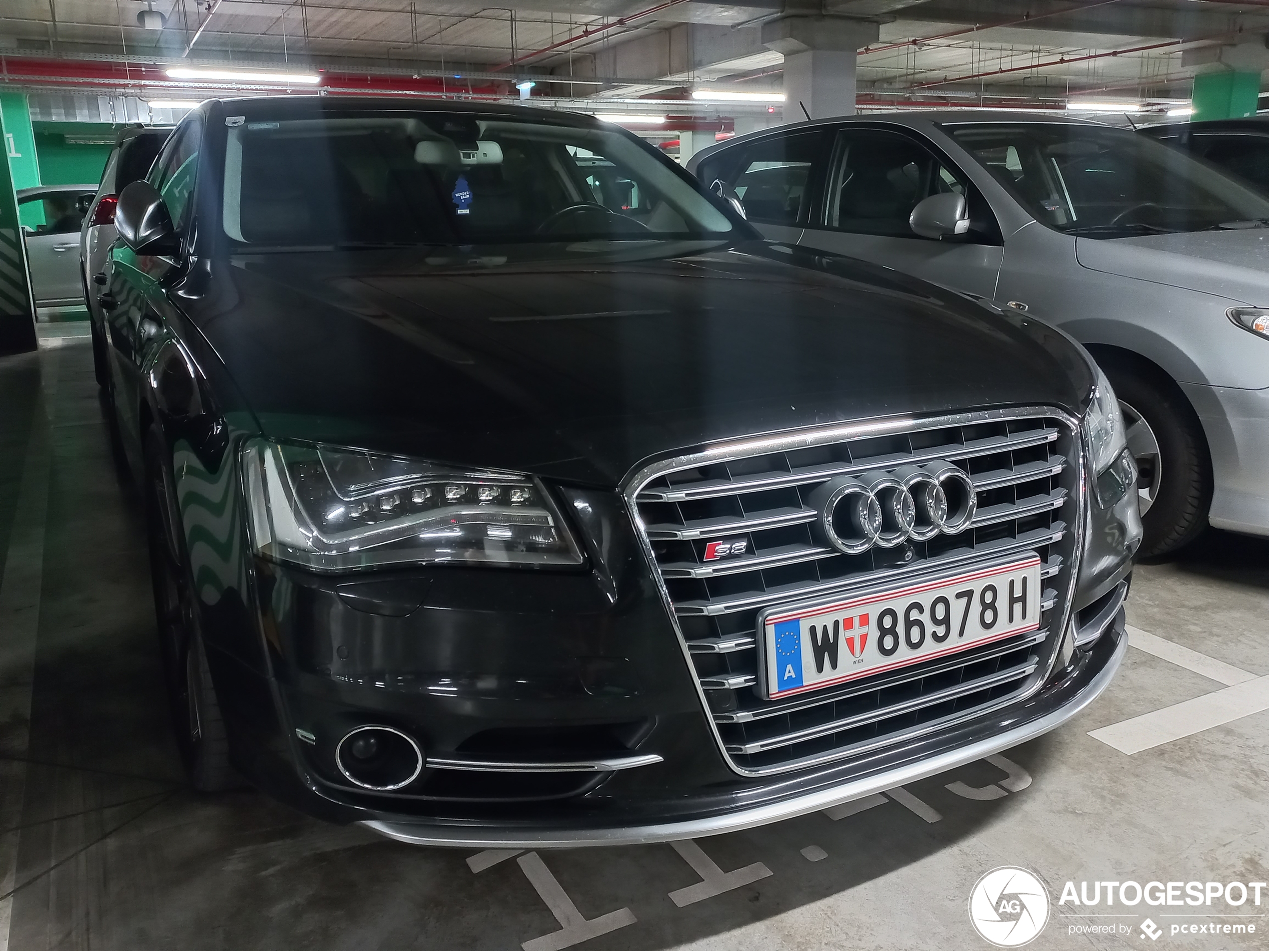 Audi S8 D4