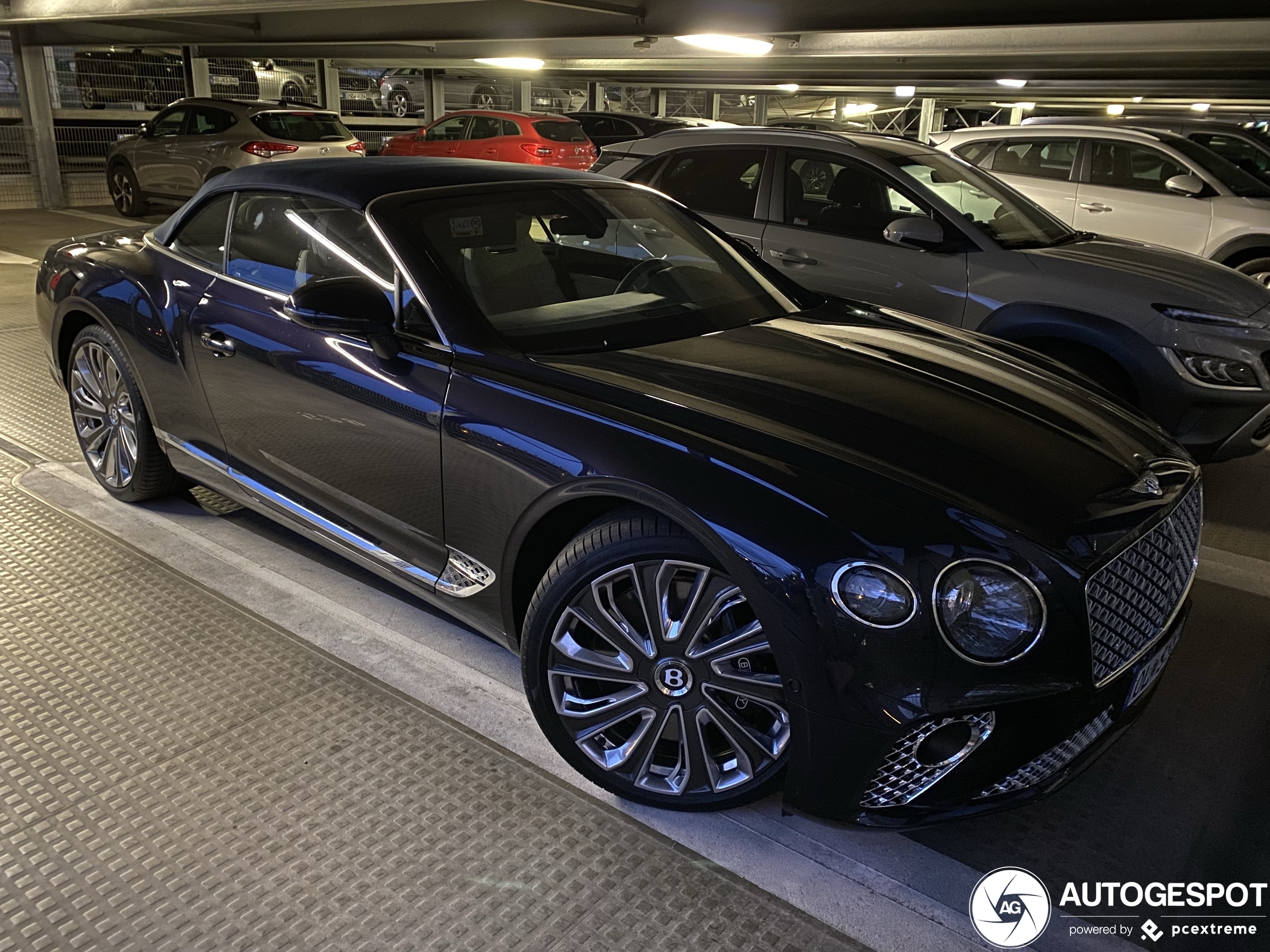 Bentley Continental GTC V8 2020 Mulliner