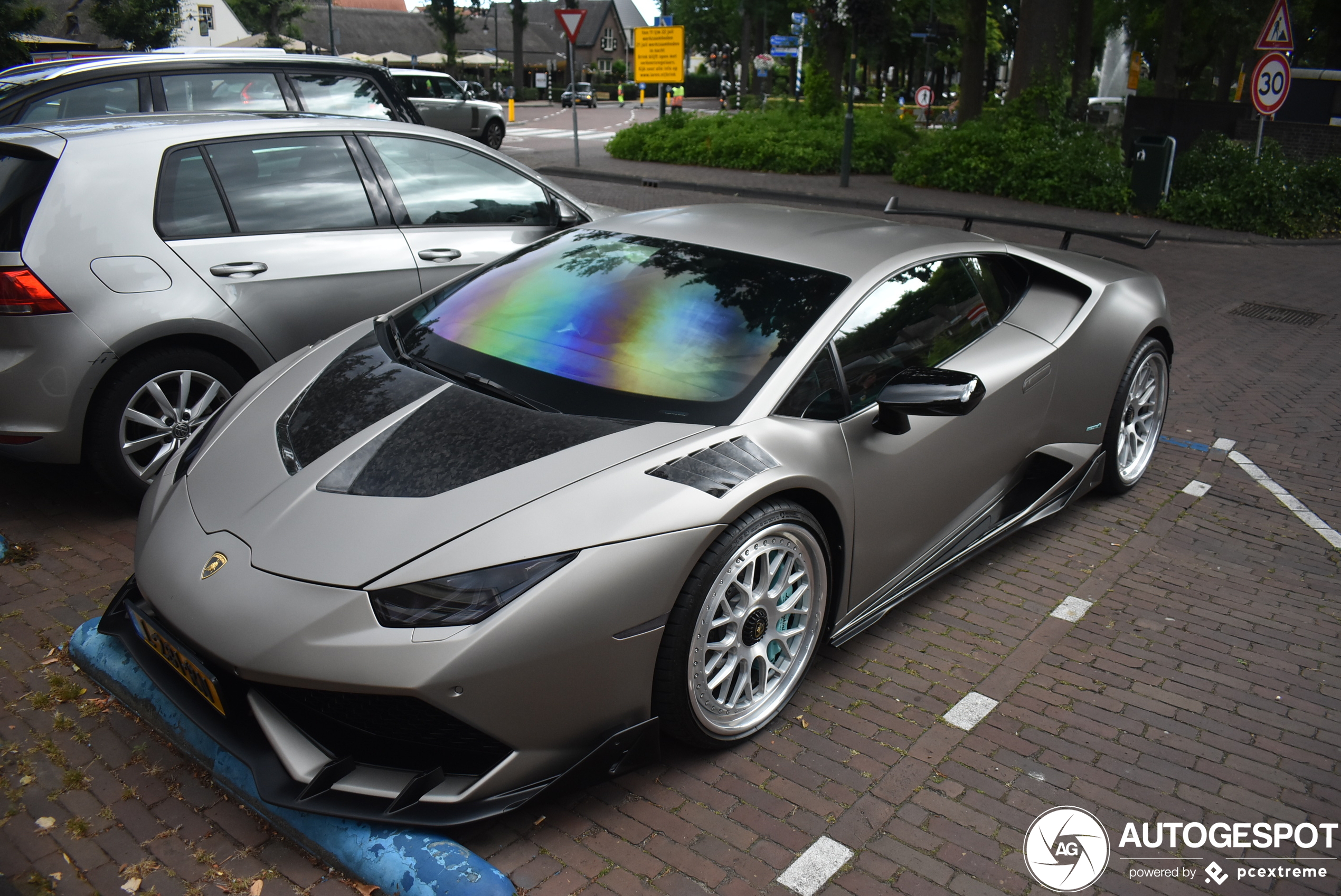 Lamborghini Huracán LP610-4 1016 Industries