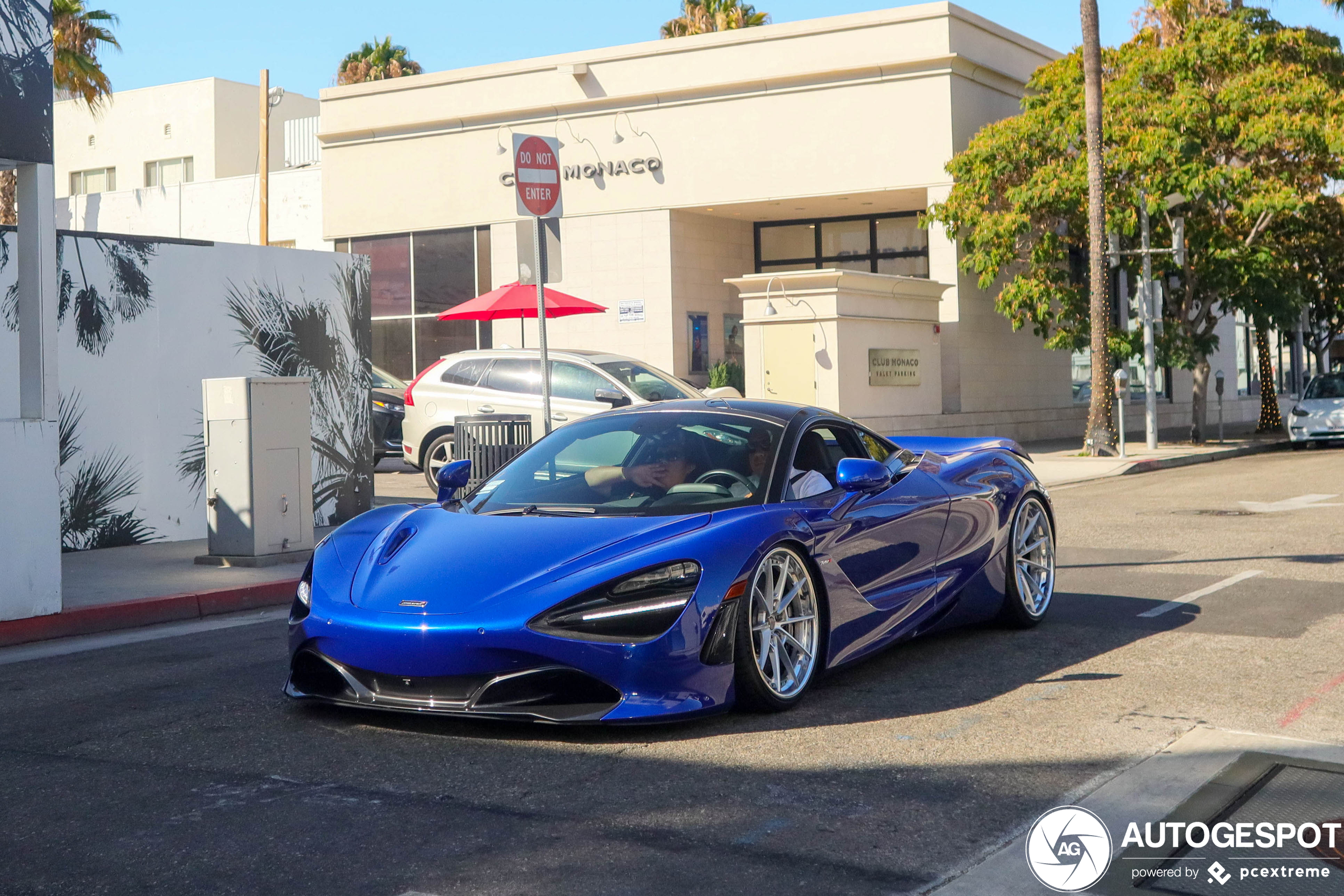 McLaren 720S