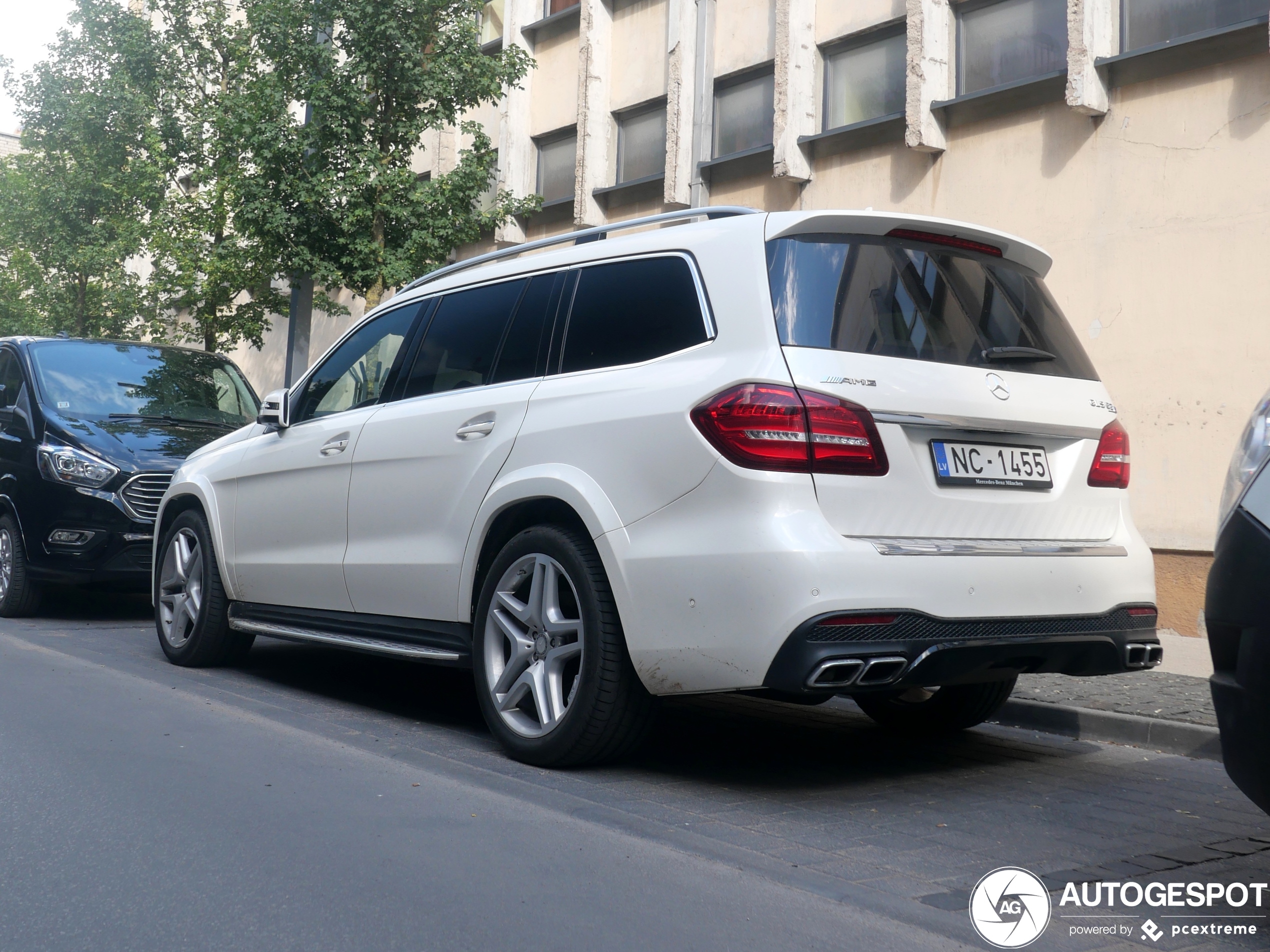 Mercedes-AMG GLS 63 X166