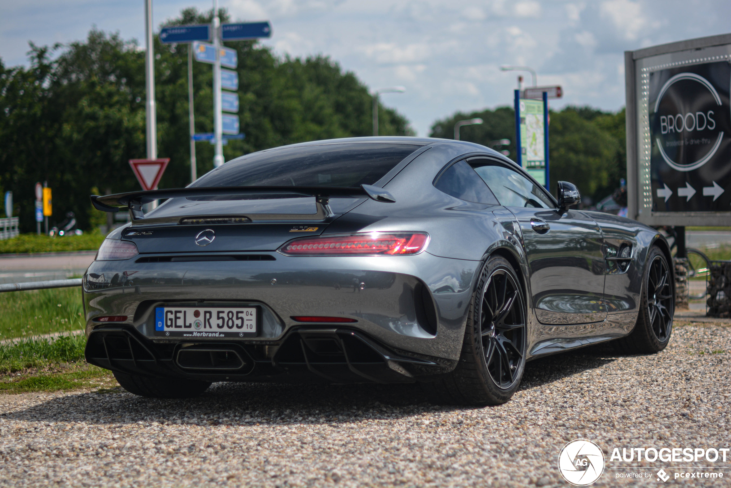 Mercedes-AMG GT R C190