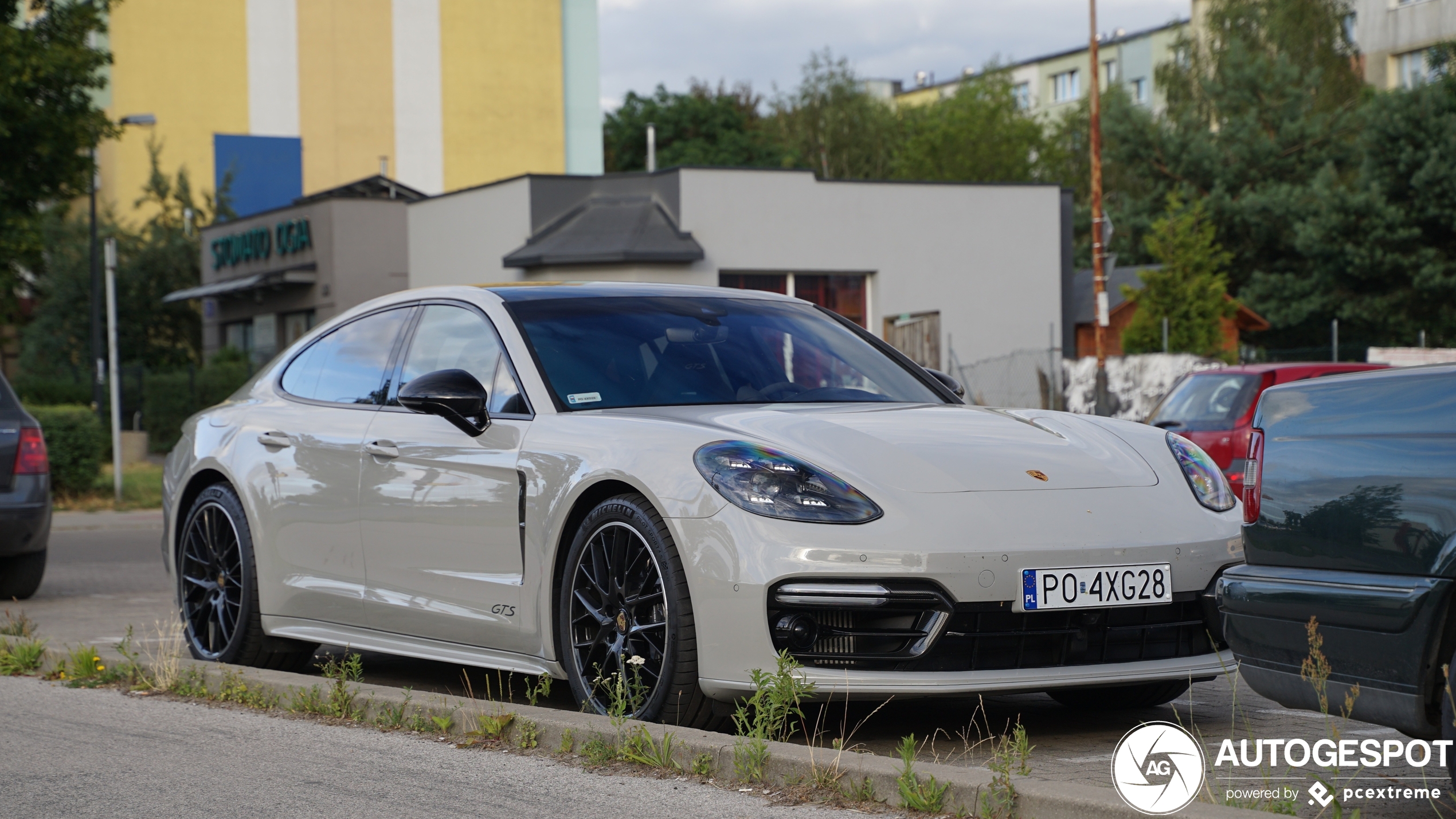 Porsche 971 Panamera GTS MkII