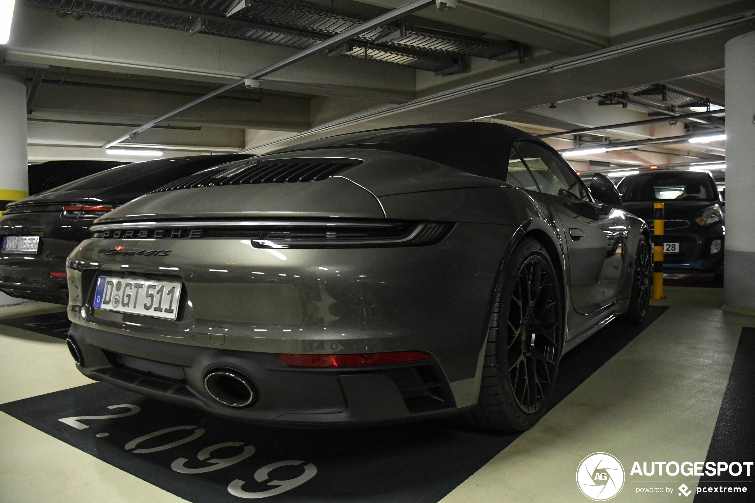 Porsche 992 Carrera 4 GTS Cabriolet