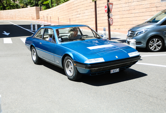 Ferrari 365 GT4 2+2