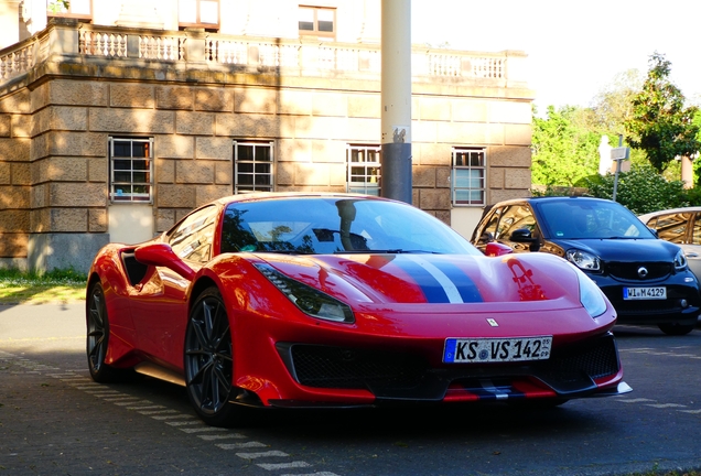 Ferrari 488 Pista