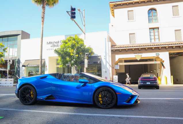 Lamborghini Huracán LP640-4 EVO Spyder