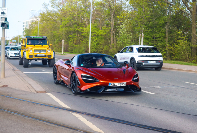 McLaren 765LT