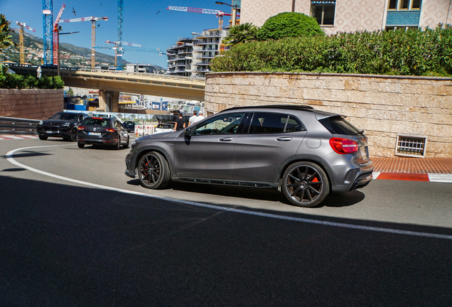 Mercedes-AMG GLA 45 X156