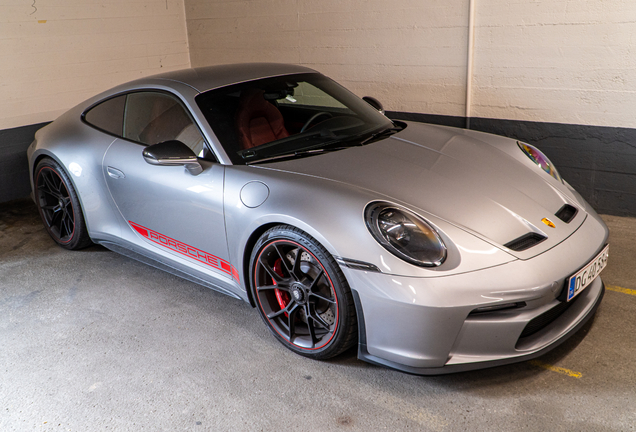 Porsche 992 GT3 Touring