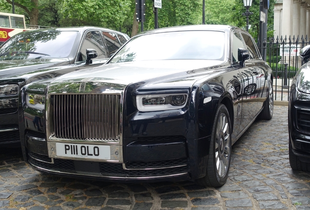 Rolls-Royce Phantom VIII EWB