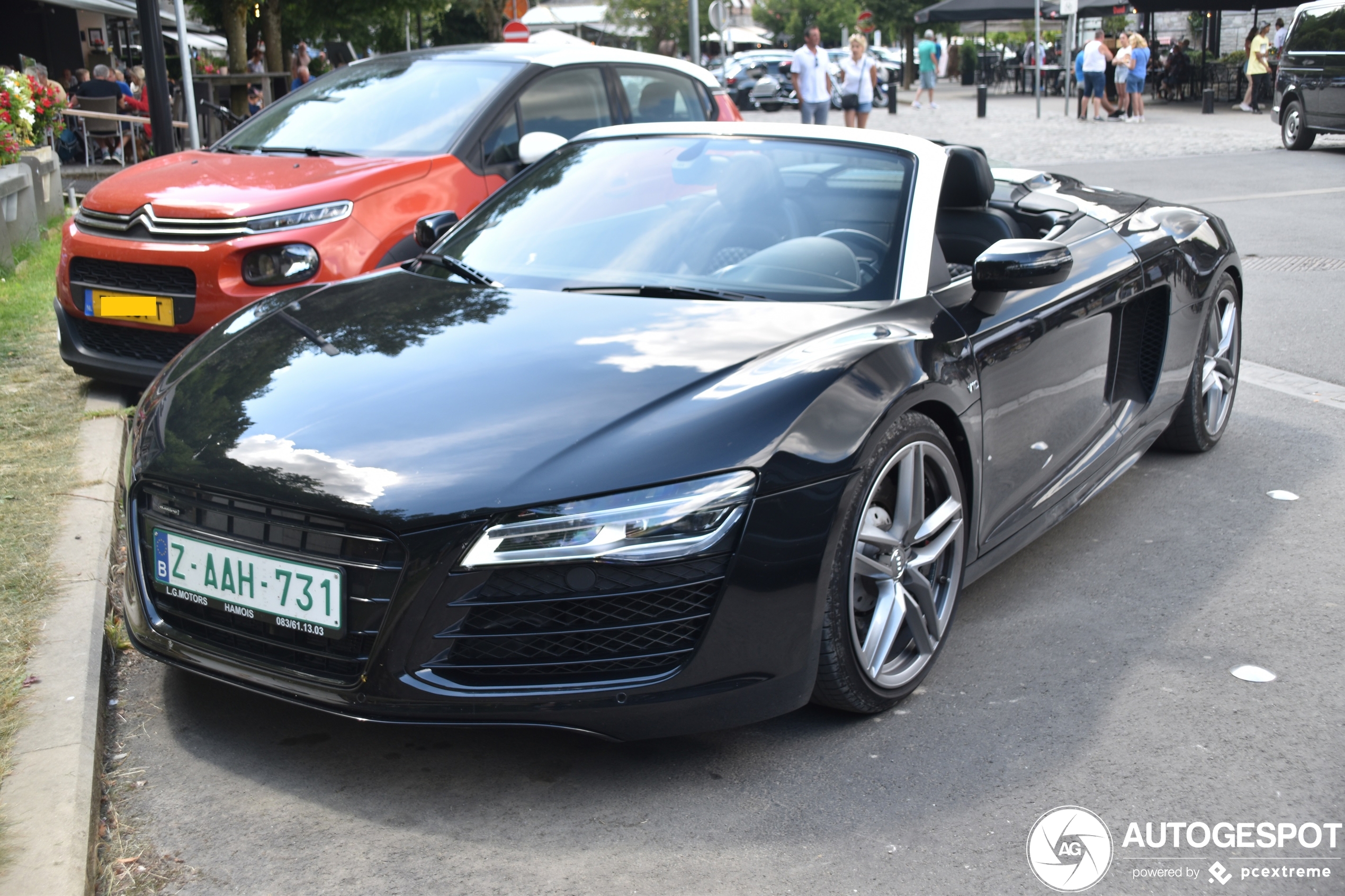 Audi R8 V10 Spyder 2013