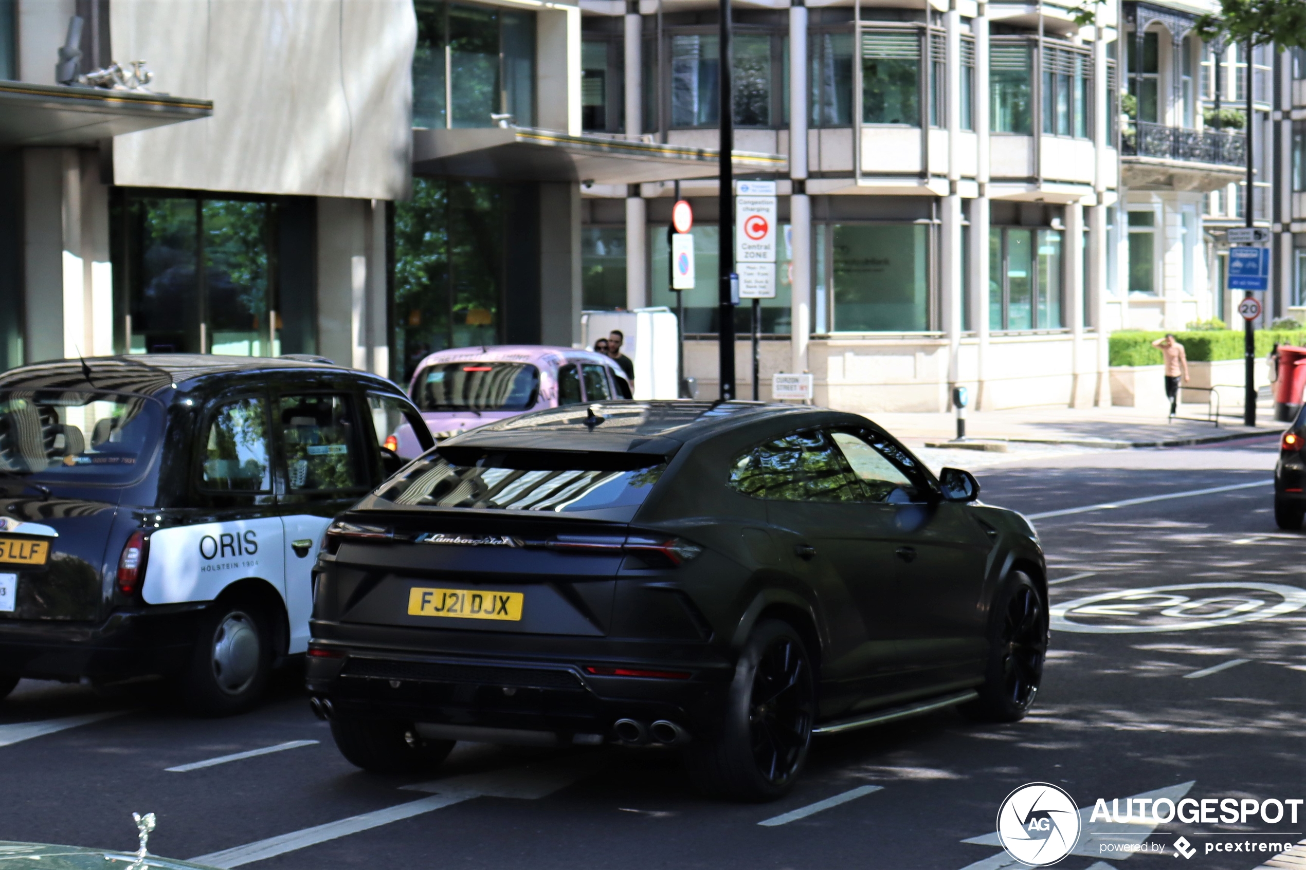 Lamborghini Urus 16 julio 2022 Autogespot