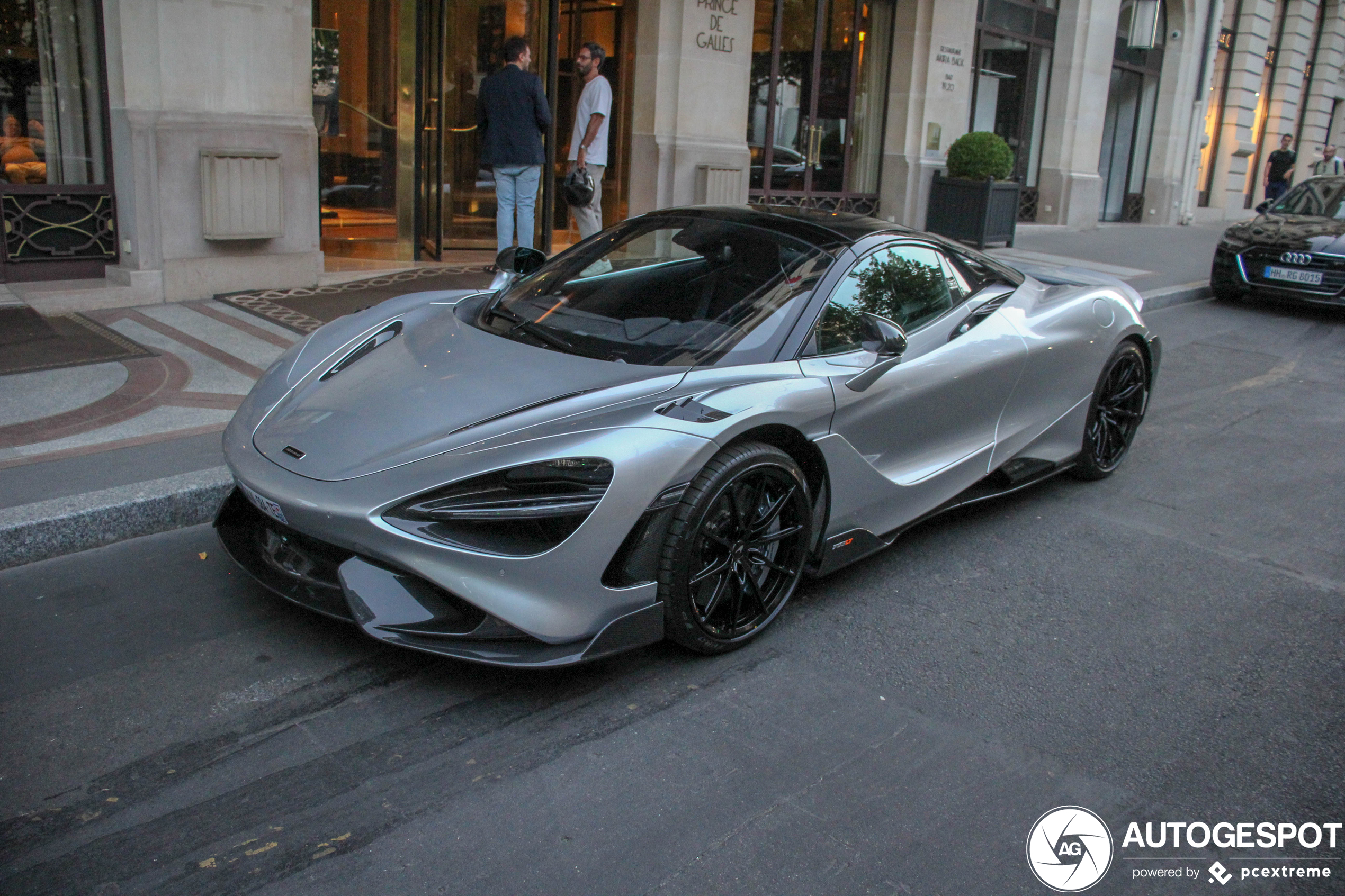 McLaren 765LT Spider