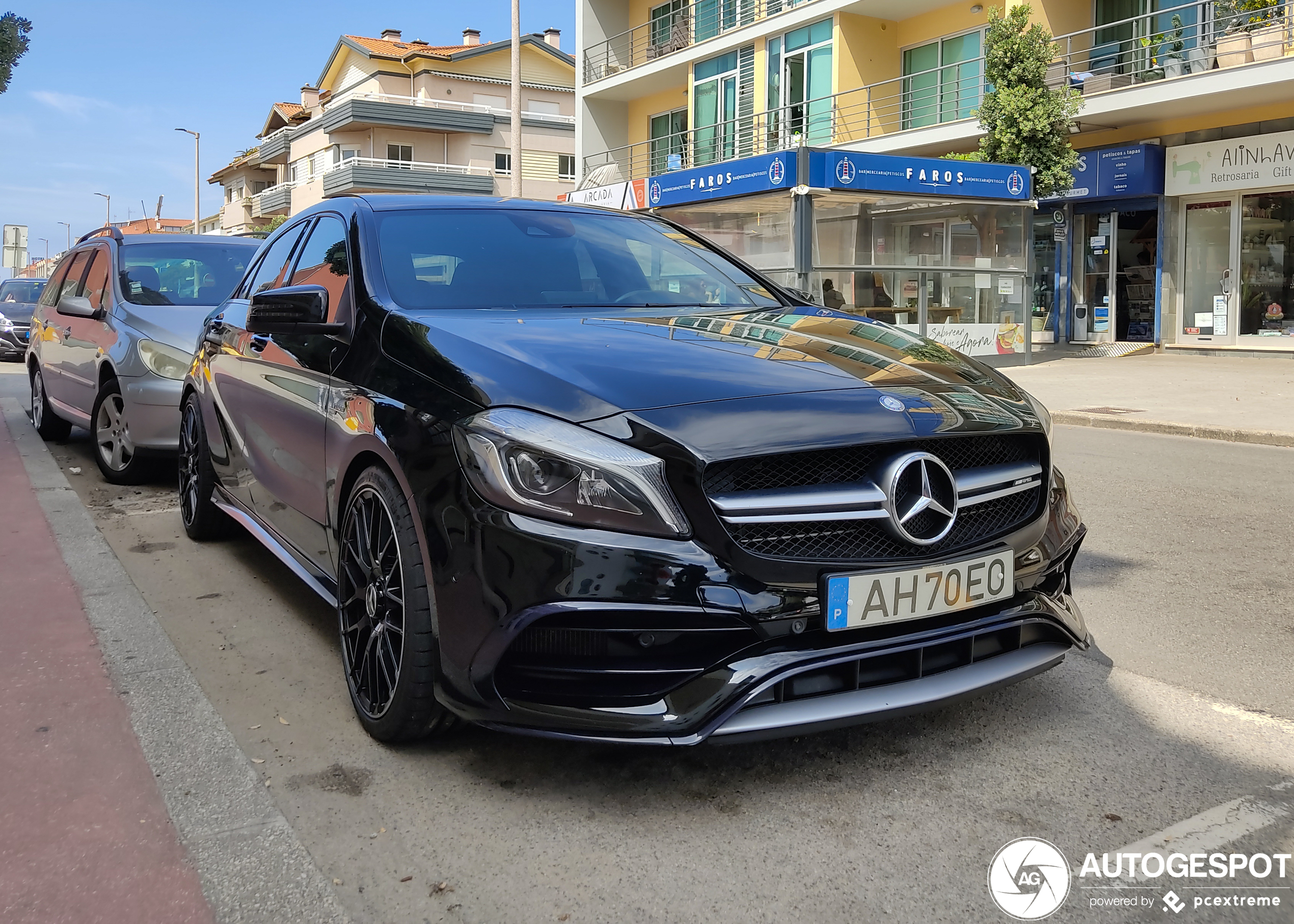 Mercedes-AMG A 45 W176 2015