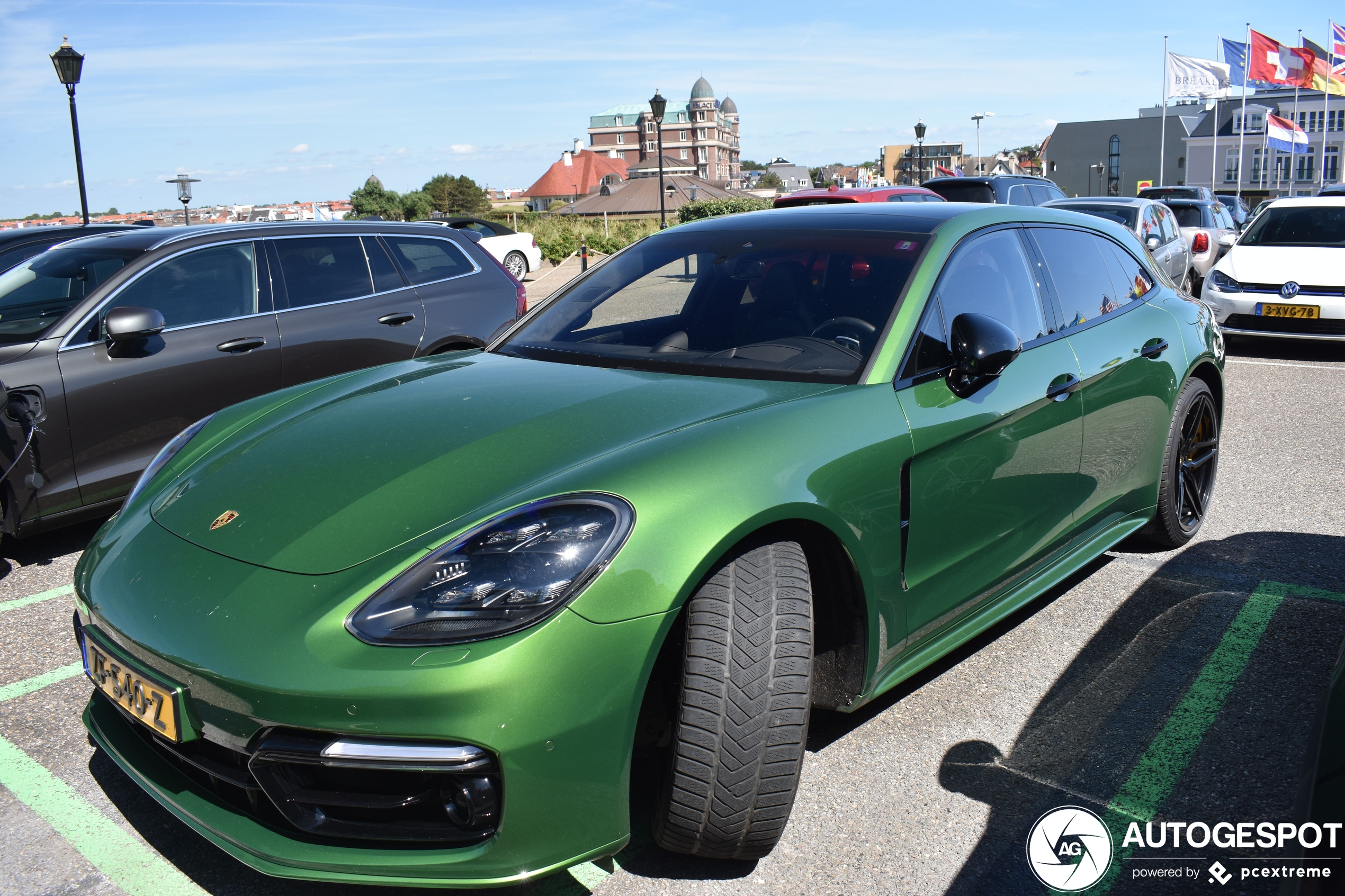 Porsche 971 Panamera Turbo S E-Hybrid Sport Turismo