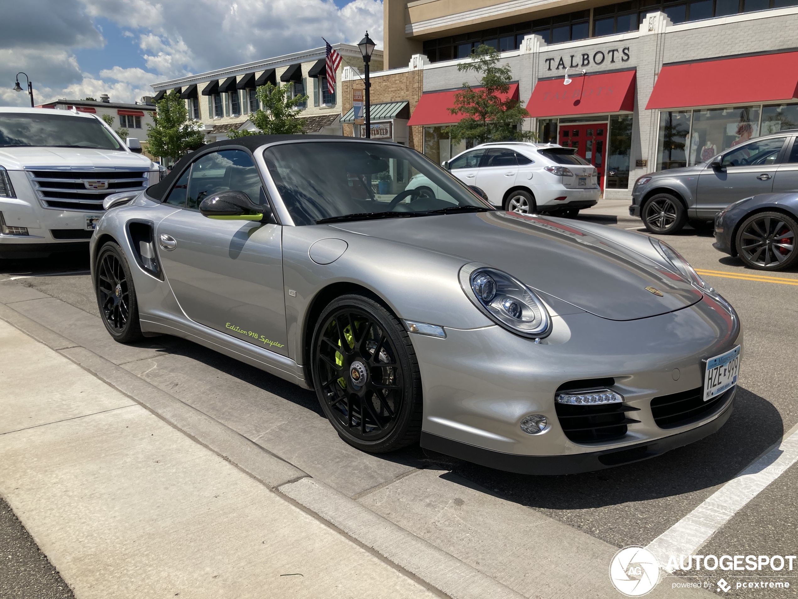 Porsche 997 Turbo S Cabriolet 918 Spyder Edition