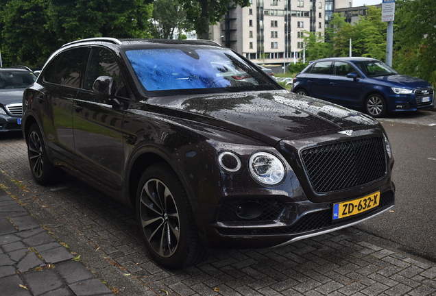 Bentley Bentayga V8