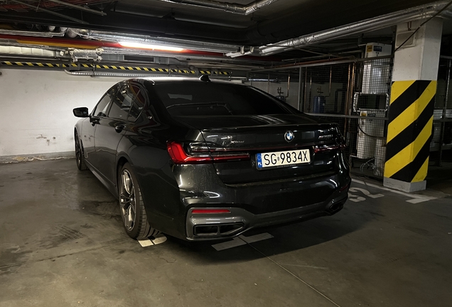 BMW M760Li xDrive 2019