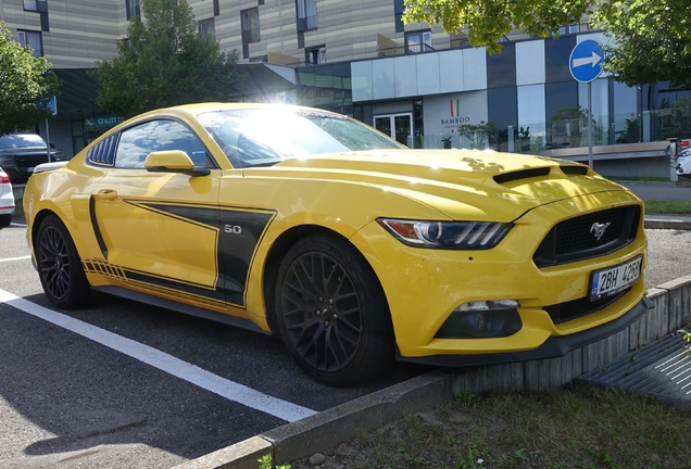 Ford Mustang GT 2015