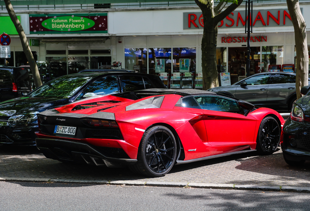 Lamborghini Aventador S LP740-4 Roadster